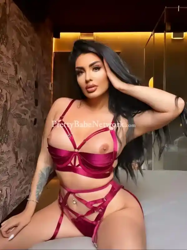 Alima - Turkish Girl for Unforgettable Sex Meet